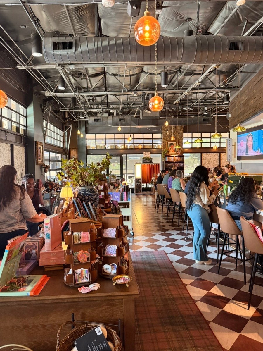 The Bookish Shop, Gilbert, AZ: Bookstore, Coffee & a Great Meet-Up&nbsp;Spot